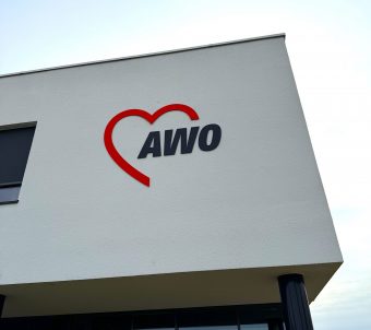 awo